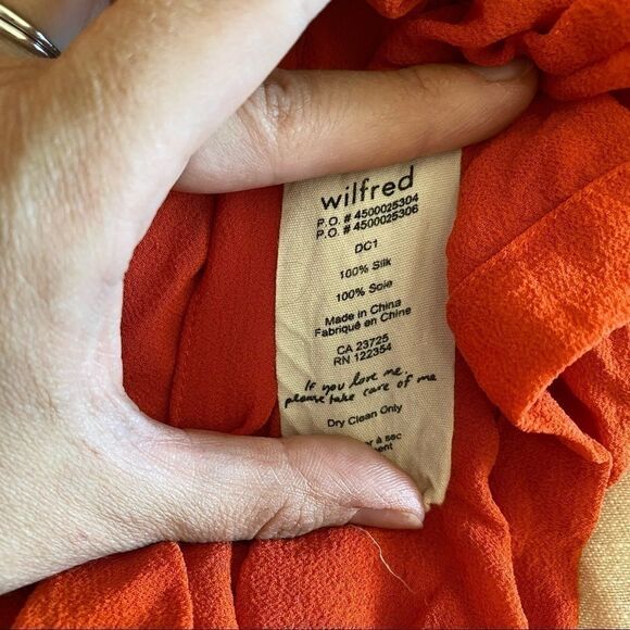 Aritzia Wilfred Silk Button Up  Blouse Long Sleeve - Picture 9 of 11